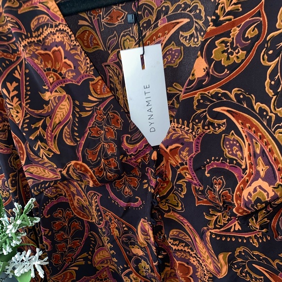 Floral blouse - Picture 2 of 3